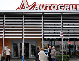 A Milano ebrei cacciati da un autogrill